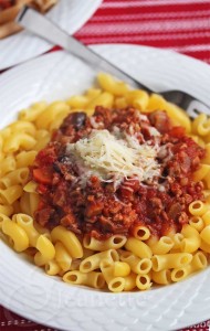 Healthier Slow Cooker Meat Sauce © Jeanette's Healthy Living