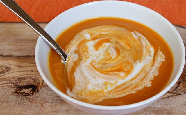 Creamless Cream of Carrot Soup ~ http://jeanetteshealthyliving,com