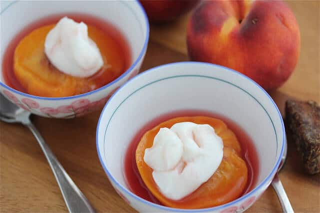 Steamed Peaches with Greek Yogurt