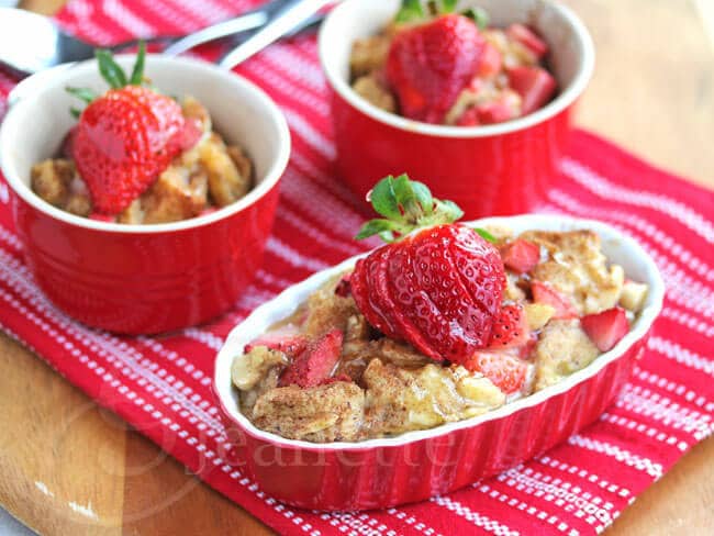 Strawberry Banana French Toast Casserole © Jeanette's Healthy Living