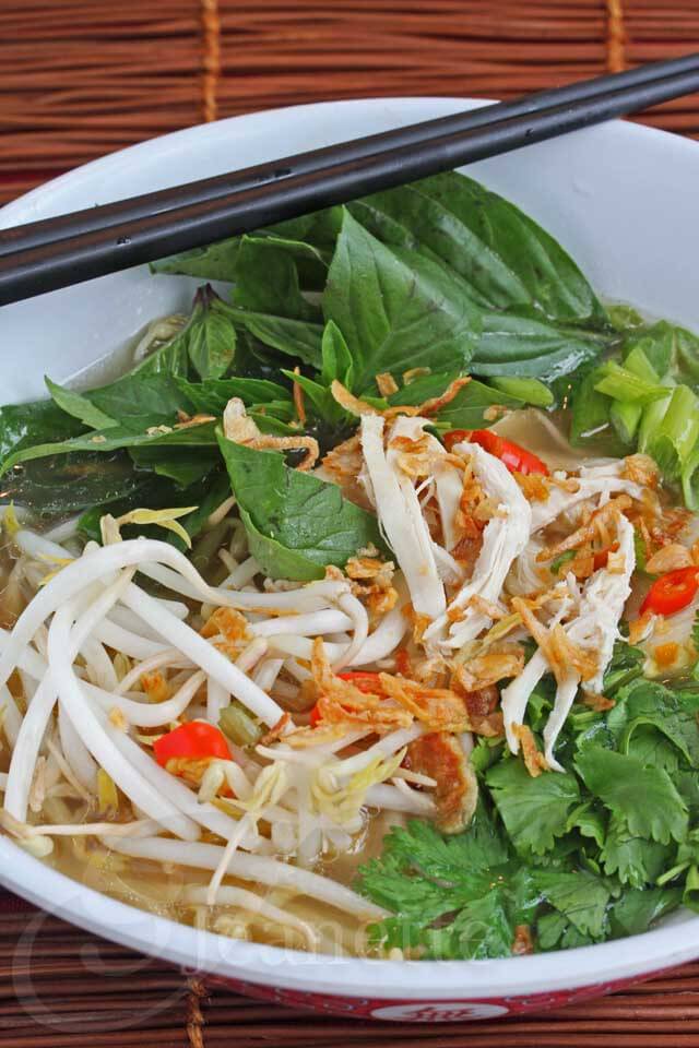 Vietnamese Chicken Pho © Jeanette's Healthy Living