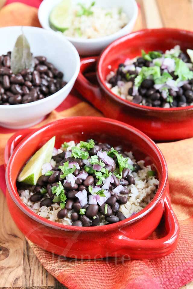 Slow Cooker Chipotle Style Black Beans