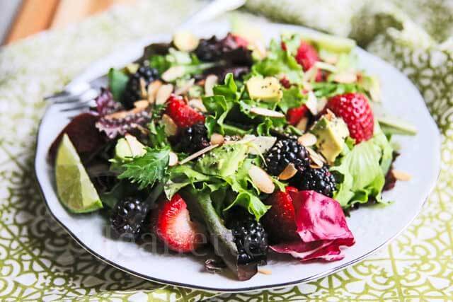 Power Berry Salad with Chia Seeds and Almonds