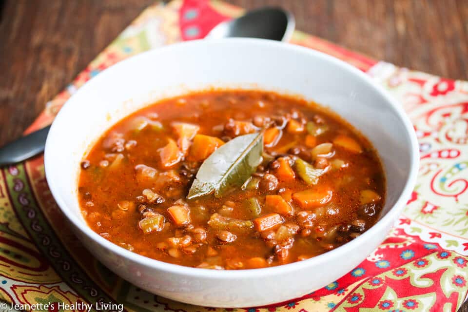 Slow Cooker Greek Lentil Soup - this simple soup is absolutely delicious and so satisfying, perfect for a cold winter day
