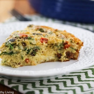 Crustless Sausage Spinach Mushroom Quiche - perfect for brunch over the holidays!