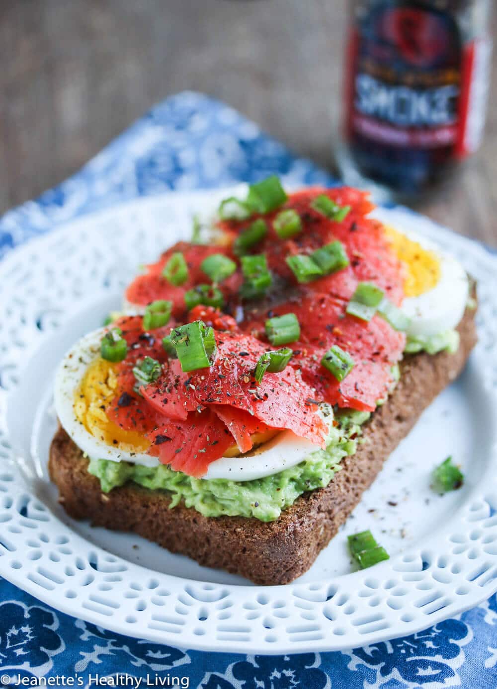 Smashed Avocado Toast with Smoked Salmon and Egg - try this simple, healthy breakfast - it will keep your belly full all morning