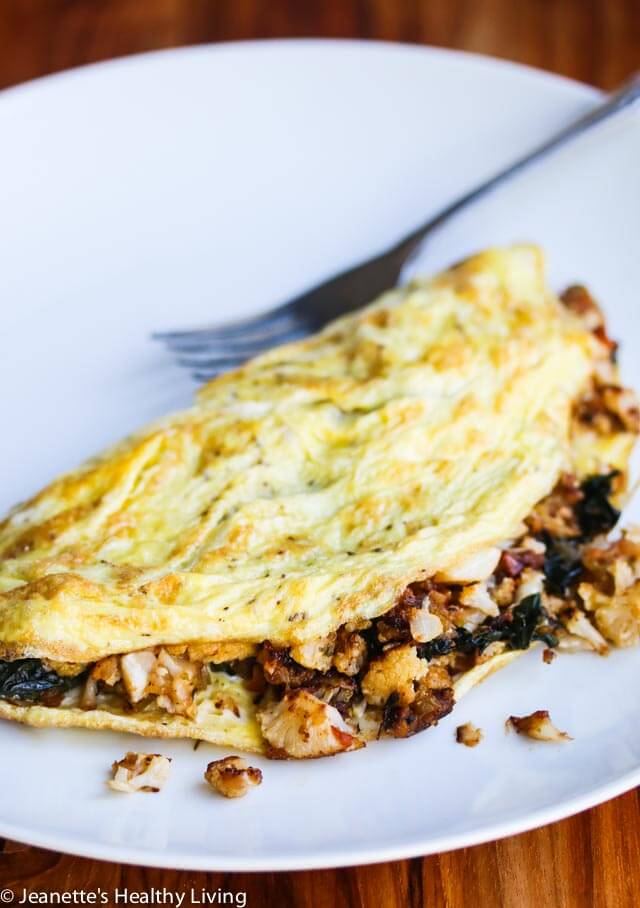 Omelet with Roasted Vegetables - this healthy breakfast is low-carb, gluten-free, dairy-free and vegetarian. It can be enjoyed as part of the Daniel Plan meal plan