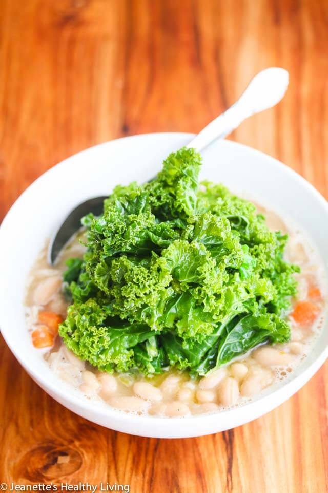 Slow Cooked White Beans with Steamed Kale - this healthy meal is low-carb, gluten-free, dairy-free, and vegetarian. It can be enjoyed as part of The Daniel Plan menu plan