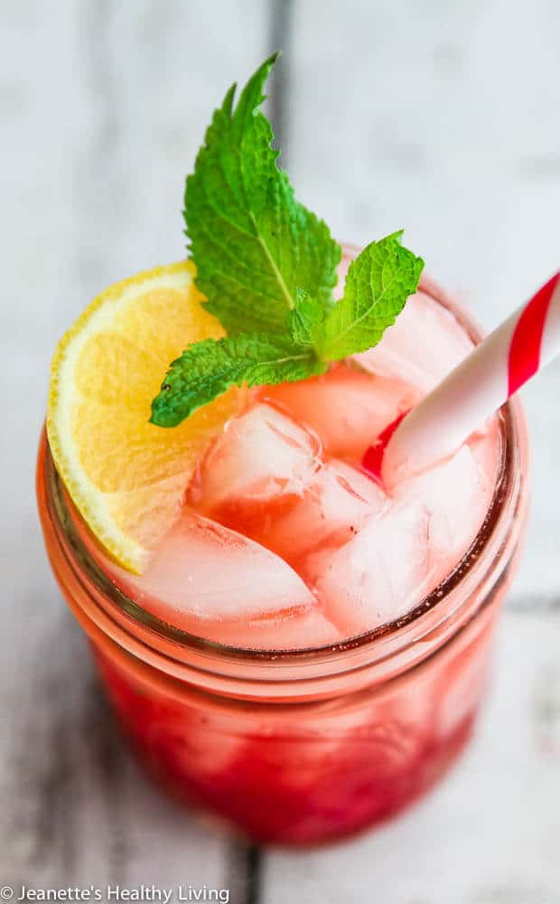 Sparkling Raspberry Mint Lemonade - so refreshing and healthy - the perfect summer drink!