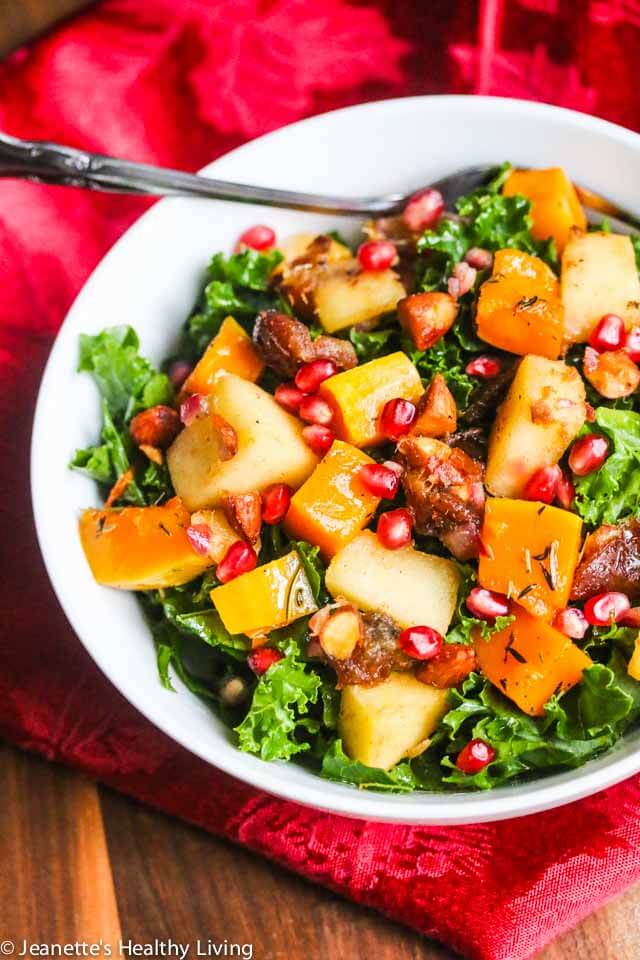 Butternut Squash Apple Kale Salad - this Fall harvest salad is delicious and packed with nutritious ingredients