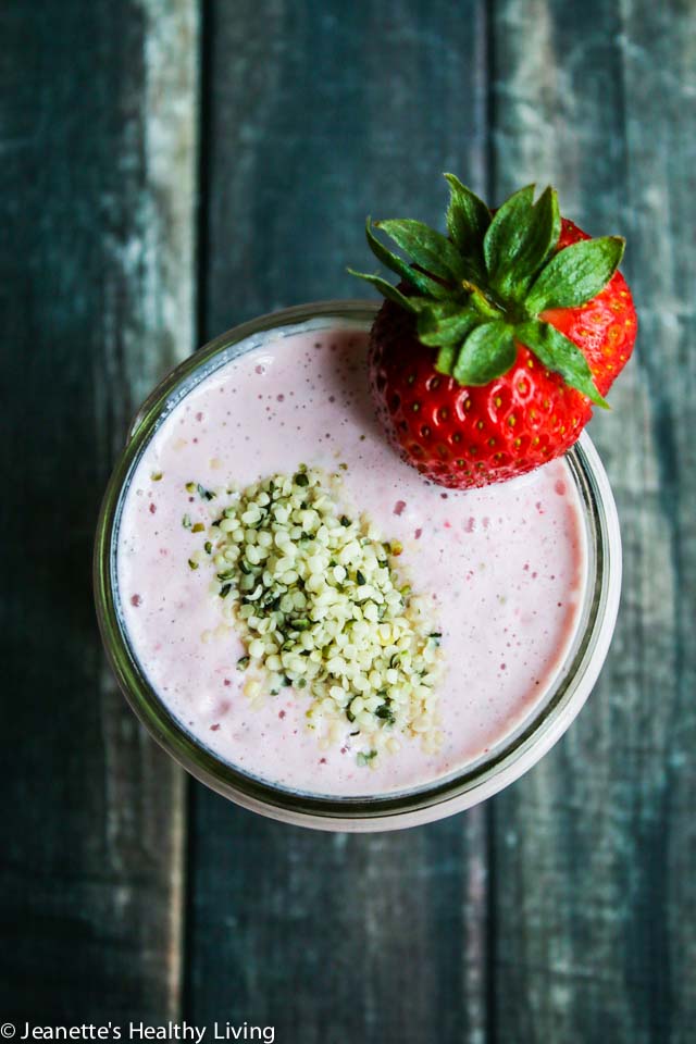 Strawberry Protein Smoothie - this healthy smoothie packs in 27 grams of protein with no protein powder