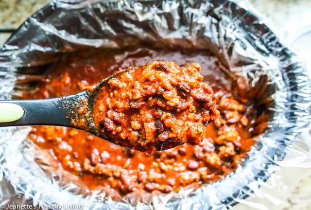 Slow Cooker Chipotle Chili - smoky and delicious, this chili recipe is perfect for busy weeknights, lazy weekends and Game Day entertaining.