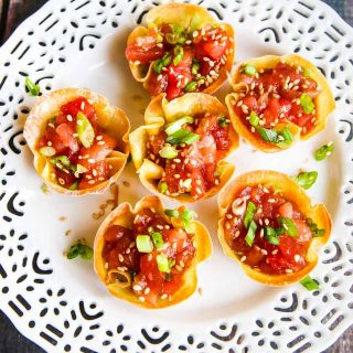 Spicy Tuna Wonton Cups - bite size spicy tuna appetizer perfect for parties