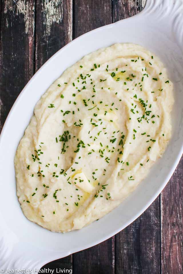Cauliflower Garlic Mashed Potatoes are healthy, delicious and easy to make in an Instant Pot. Just 4 minutes cooking time.
