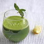 Kale Spinach Lettuce Apple Green Juice © Jeanette
